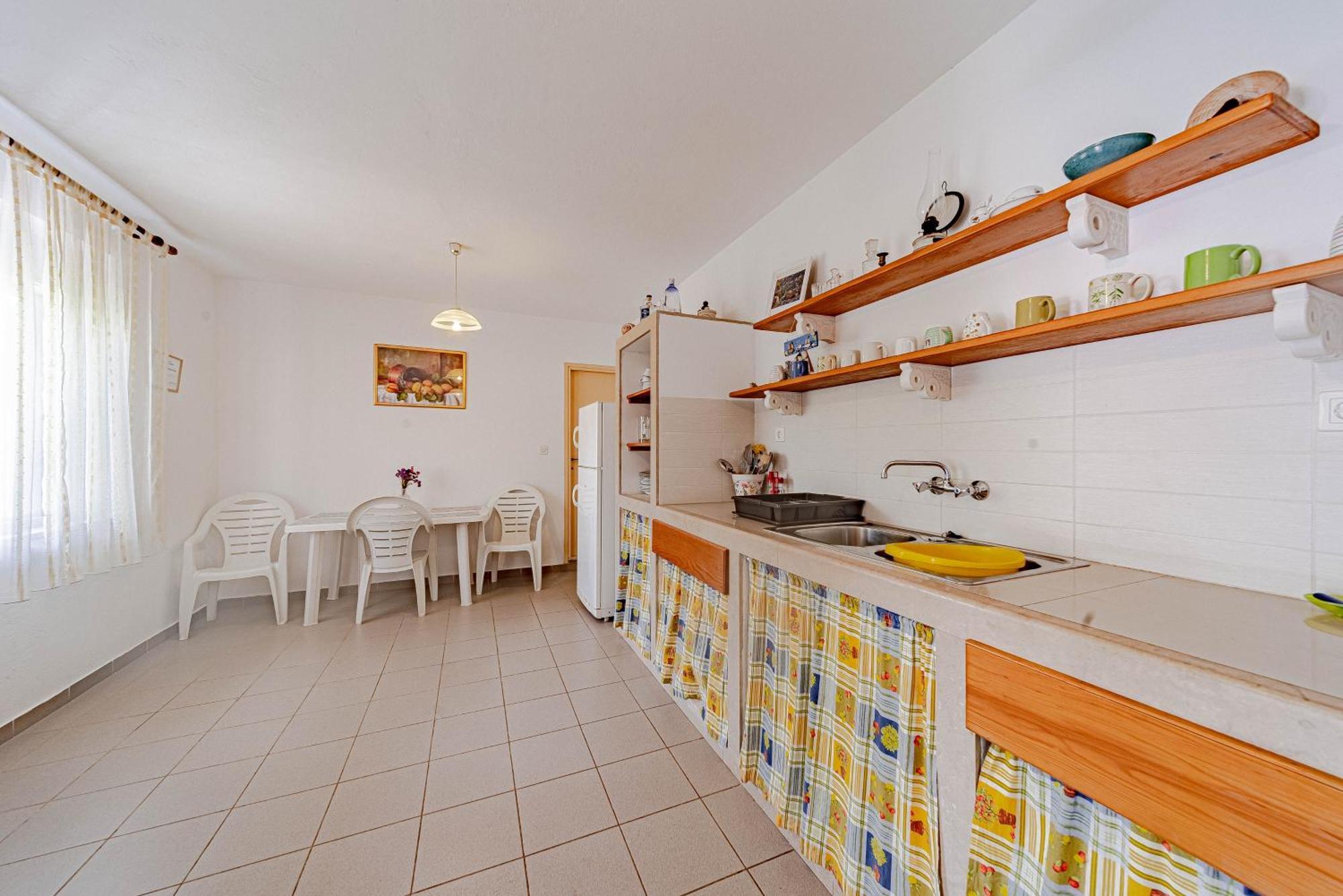 Seaside House For Families With Children Cove Rasohatica, Korcula - 4386 Lumbarda Room photo
